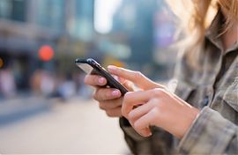 Предъявление данных из приложения Госуслуг вместо паспорта: законно или нет?