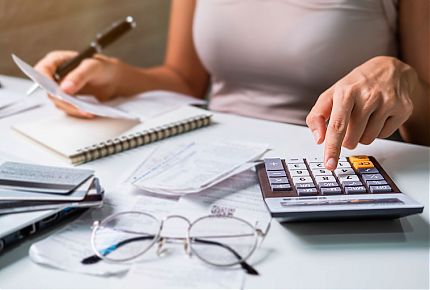 Особенности исчисления НДФЛ в 2025 году. Отчетность без ошибок